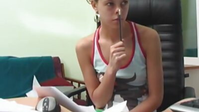Сладката брюнетка красавица Ната български секс видеоклипове Оушън прави любов с Томас Стоун