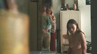 Има хуй за безплатни порно филми възбудена блондинка сладка жена с малка татуировка